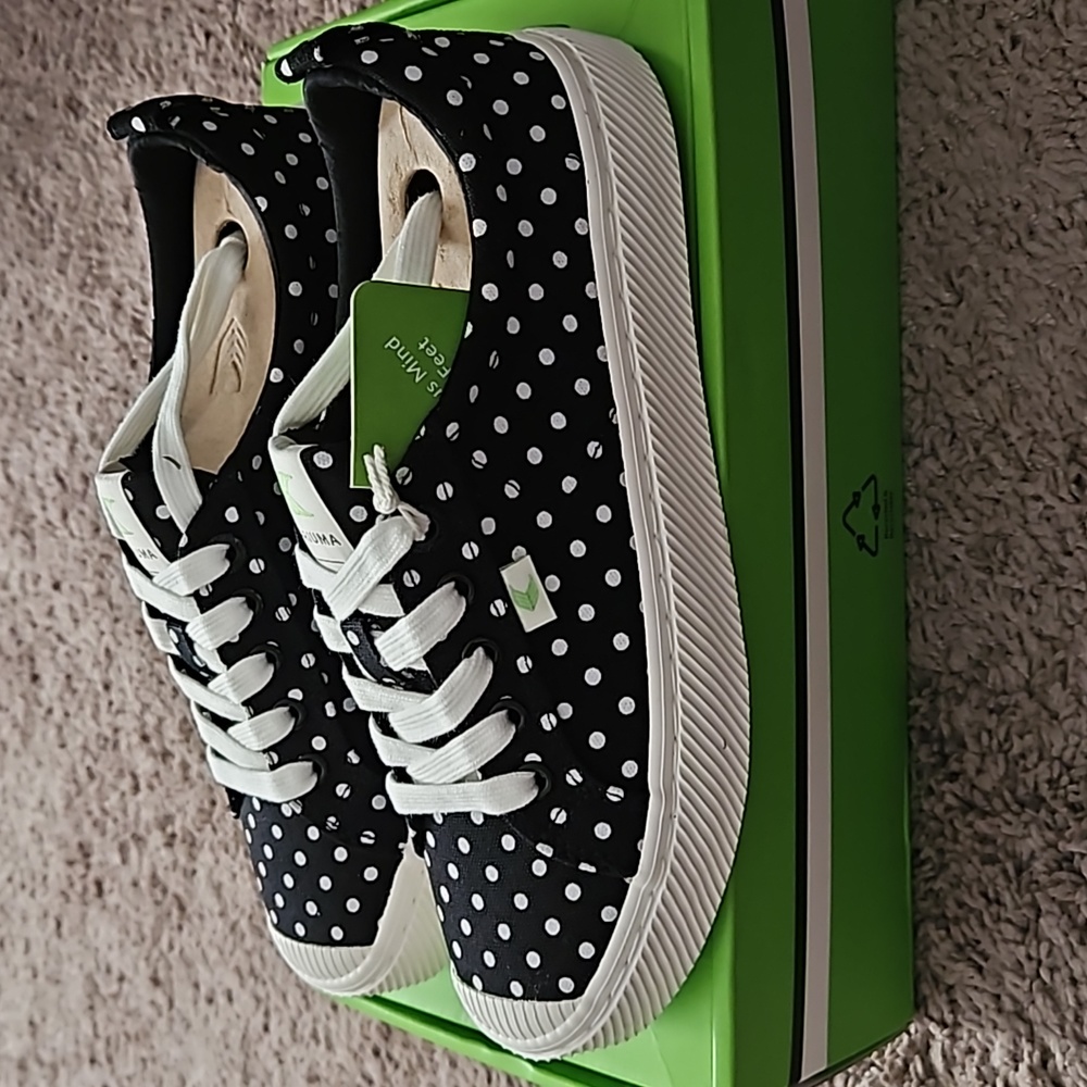 Cariuma Black and White Polka Dot Sneakers - Picture 8 of 10